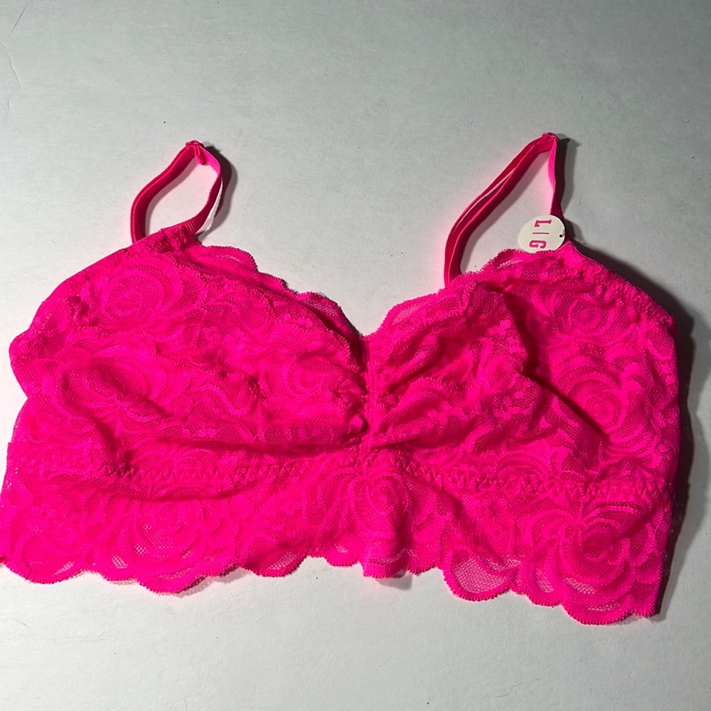 NWT VS Pink bralette, size L